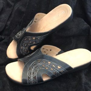 Naturalized N5 comfort size 11M